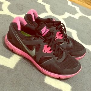 Nike 8.5 womens
